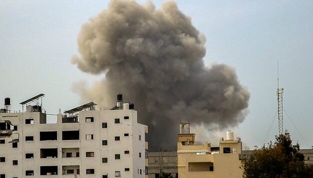 Más de 80 muertos y casi 100 heridos en Gaza tras ataques israelíes