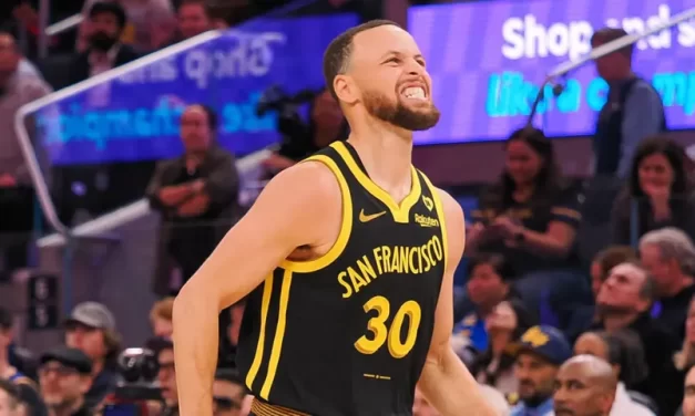Warriors con victoria sobre Charlotte