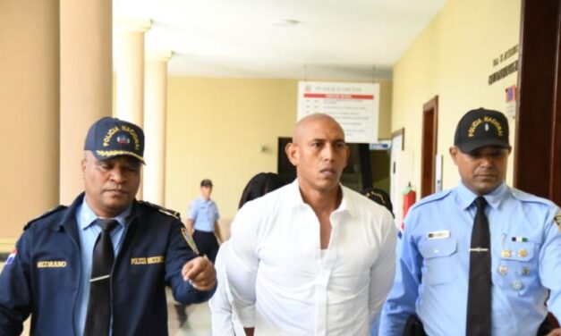 Entregan a EE.UU. 2 dominicanos pedidos en extradición por narcotráfico y otros cargos
