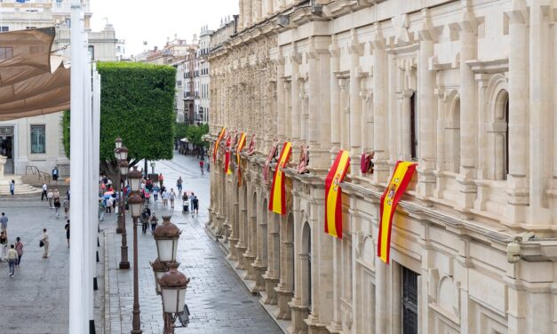 Madrid se engalana para celebrar los diez años de reinado de Felipe VI