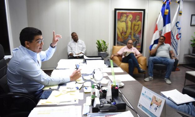 Comité de emergencia de la CAASD despliega equipos de Operaciones y Unidad Ejecutora ante efectos de huracán Beryl