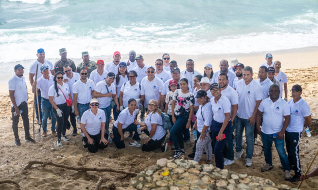 INCABIDE REALIZA JORNADA DE LIMPIEZA DE PLAYAS