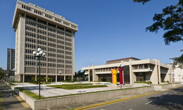 Salud y educación sobrepasan la meta del BCRD en julio 2024