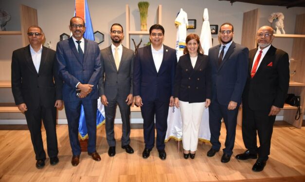 CAASD y ADOU delinean el futuro del agua en encuentro por la sostenibilidad