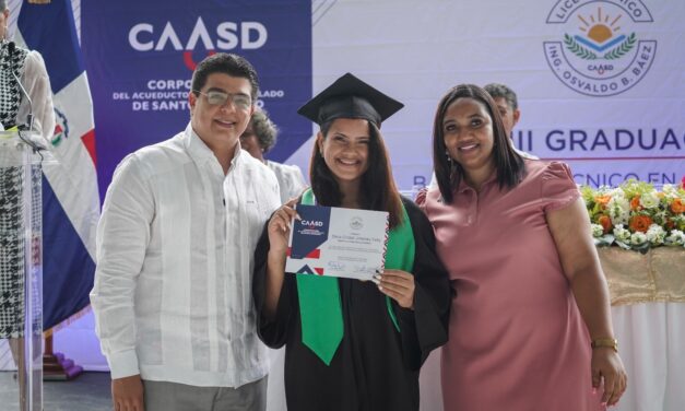 NP Liceo de la CAASD gradúa a 29 bachilleres técnicos en control de procesos ambientale
