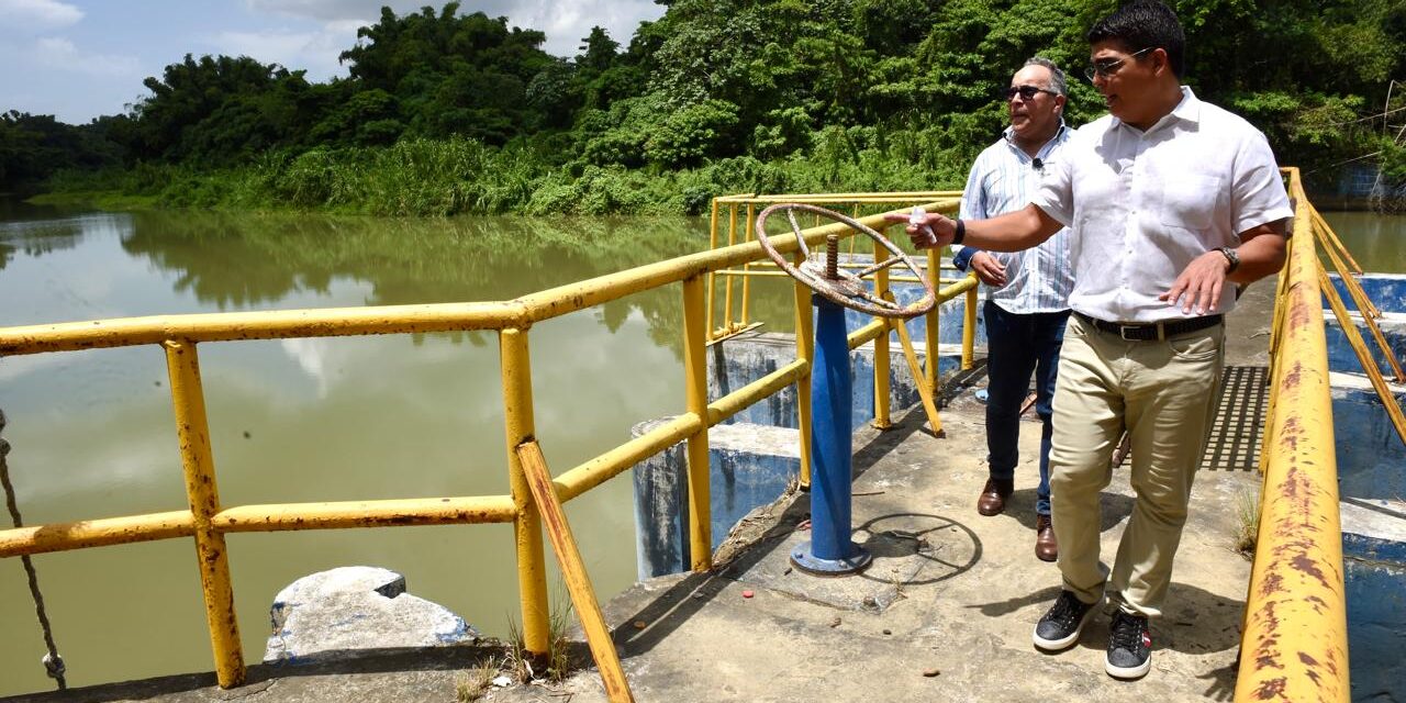 Fellito Suberví encabeza verificación técnica de los acueductos que serán rehabilitados para el beneficio de 3.7 millones de personas