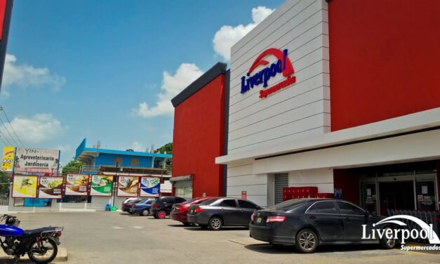 Cadena de supermercado Liverpool celebra 25 años de servicio excepcional y productos asequibles en Villa Mella