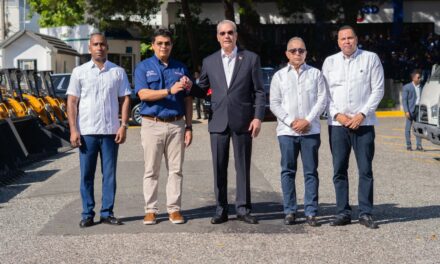 Presidente Abinader y Fellito Suberví avanzan en transformación del servicio de agua con el nuevo Plan de Zona en GSD