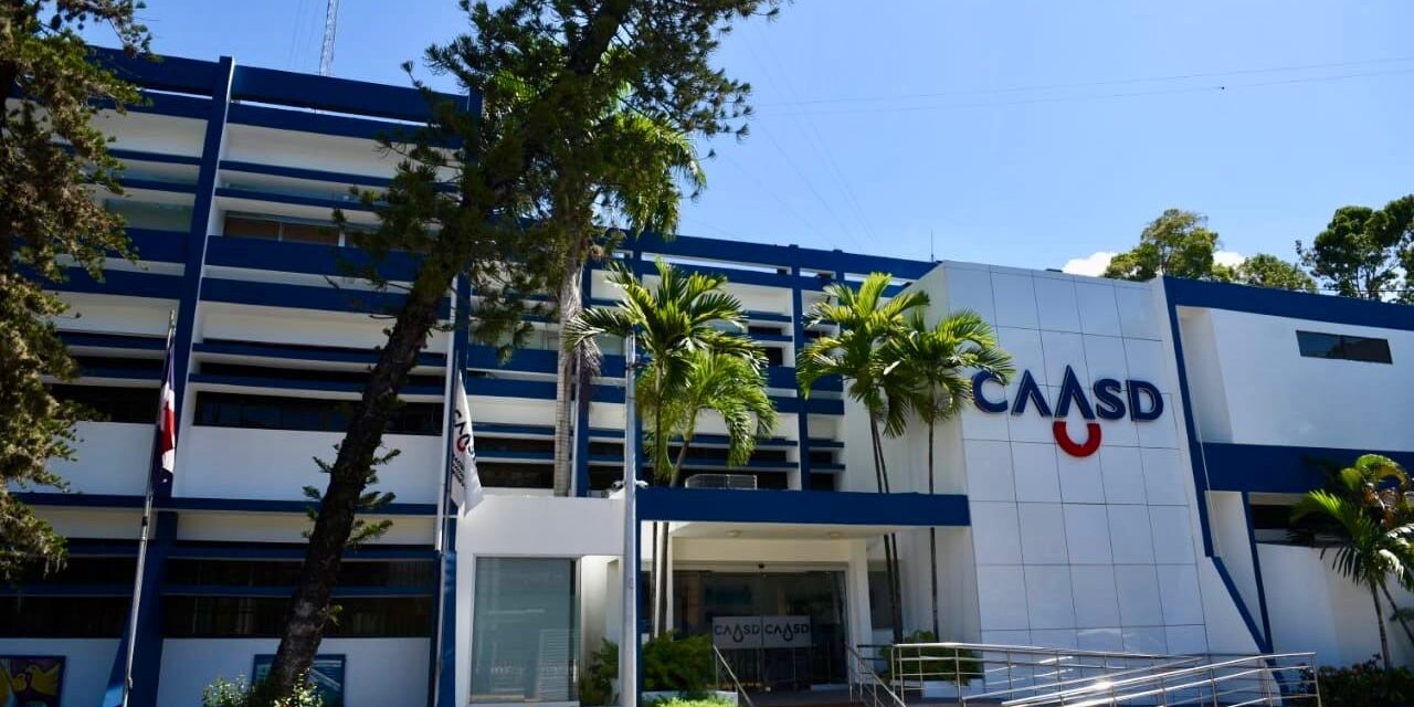 CAASD realiza actualización tarifaria solo para clientes comerciales, industriales y gubernamentales
