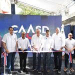 Presidente Abinader y director de la CAASD entregan saneada cañada Los Peralejos